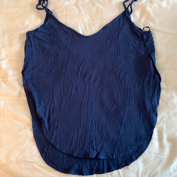 Streetwear Society Tops - Blue tank top